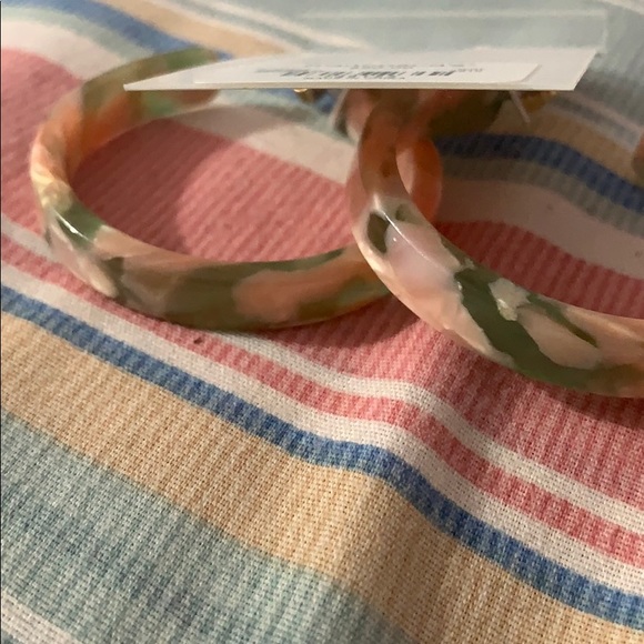 NWT Hoop Earrings from Francesca - Picture 6 of 7